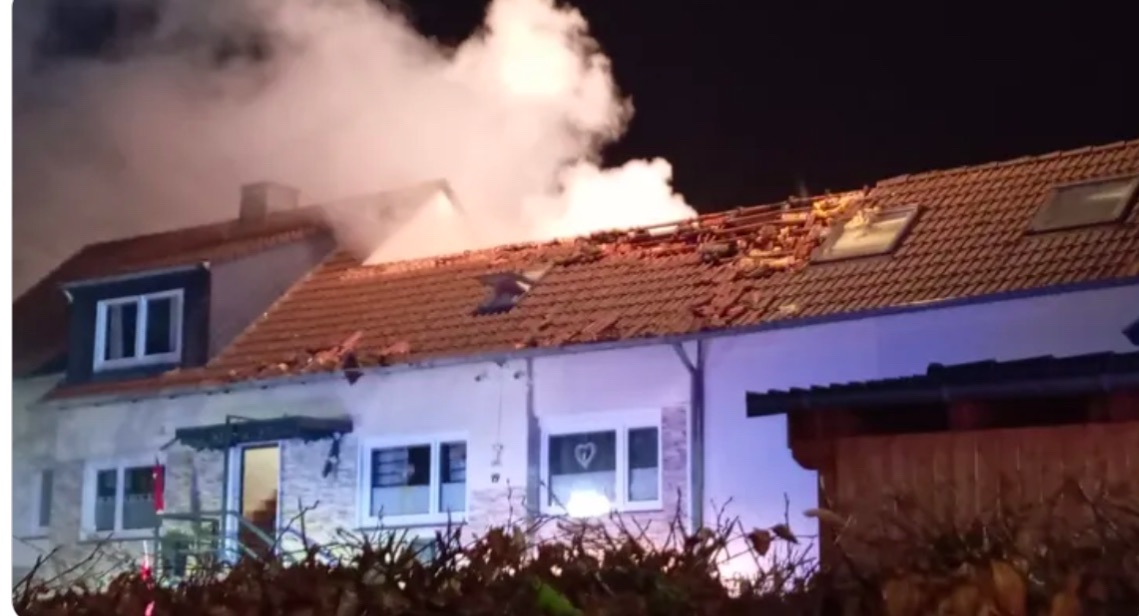 Spendenaufruf, Barntruper Familie nach Hausbrand in Not